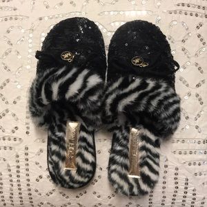 Michael Kors slippers